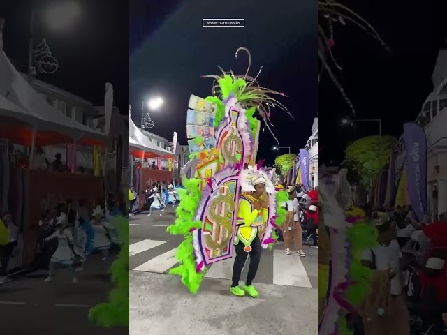 ⁣FIRST OUT THE GATE: Fancy Dancers have kicked off the 2024 Boxing Day Junkanoo Parade.