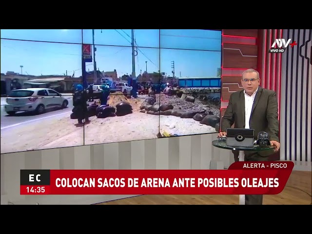 ⁣Pisco: Pobladores colocan sacos de arena ante oleajes anómalos