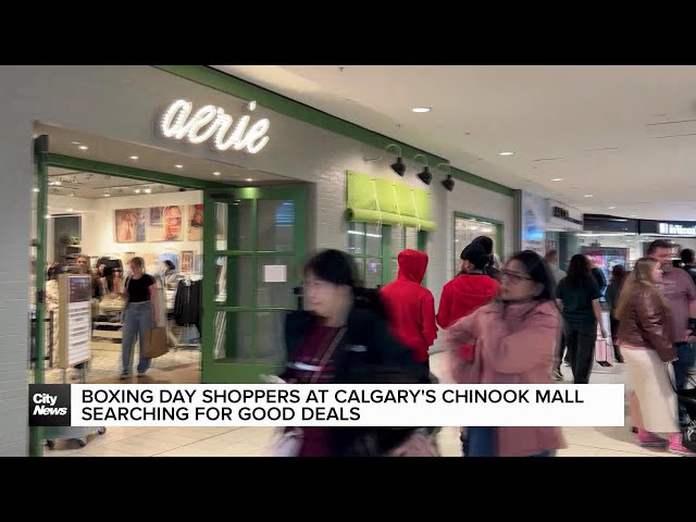 ⁣Boxing Day shoppers in Calgary hit the stores in search of good deals