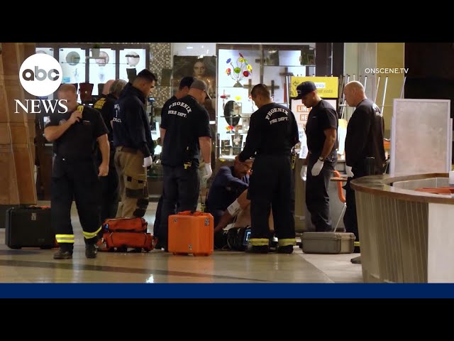 ⁣Phoenix airport shooting leaves 4 people injured