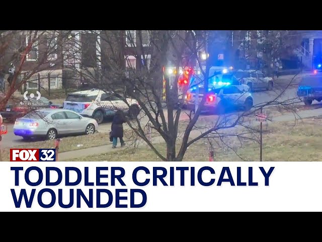 ⁣Toddler critically wounded in West Side shooting