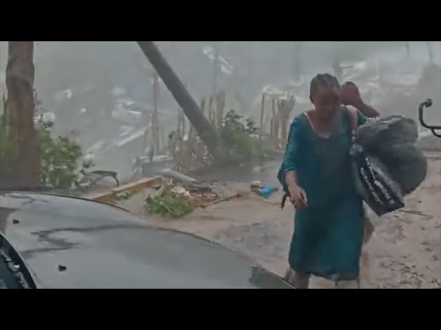 ⁣CHAQUE JOUR, NOUS MESURONS UN PEU PLUS L'AMPLEUR YAZADJIRI MAYOTTE sur le cyclone  CHIDO