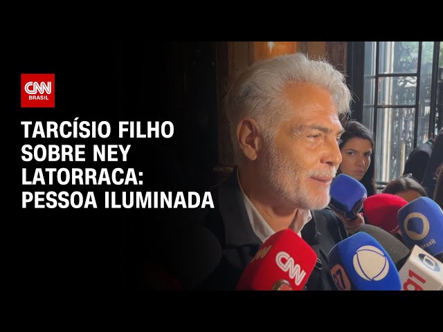 ⁣Tarcísio Filho sobre Ney Latorraca: pessoa iluminada | BASTIDORES CNN