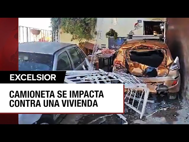 ⁣Jalisco: Camioneta se incrusta contra una vivienda de Tonalá