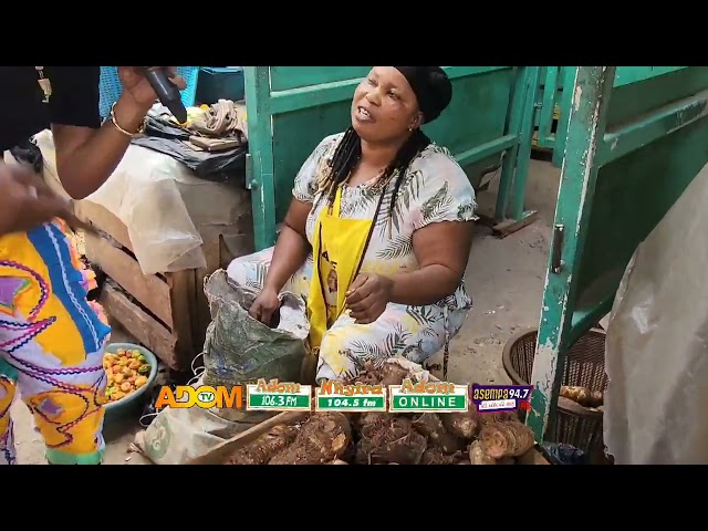 ⁣CHRISTMAS IN TAKORADI: Market women geared for the Masquerade Carnival tonight. { 26-12-24 }