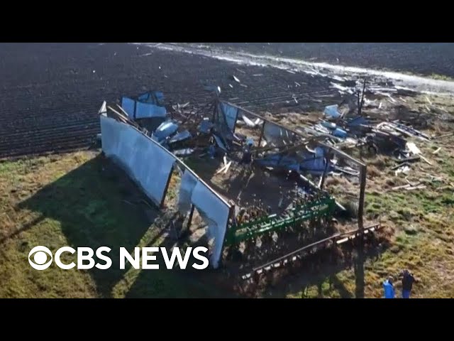 ⁣Multiple tornadoes reported in Texas on Thursday, more severe weather expected this weekend