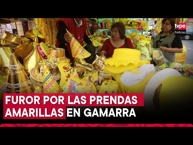 ⁣Se incrementa la venta de prendas amarillas en Gamarra a pocos días de celebrarse el Año Nuevo