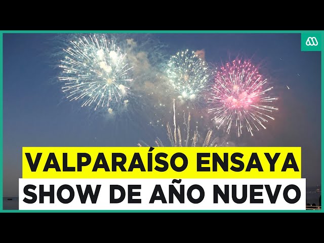 ⁣Todo listo para Año Nuevo: Comenzó ensayo de show pirotécnico en Valparaíso