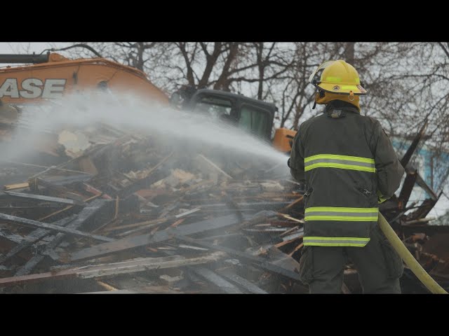 ⁣Another fire at a vacant building in Winnipeg’s inner-city reduced home to rubble