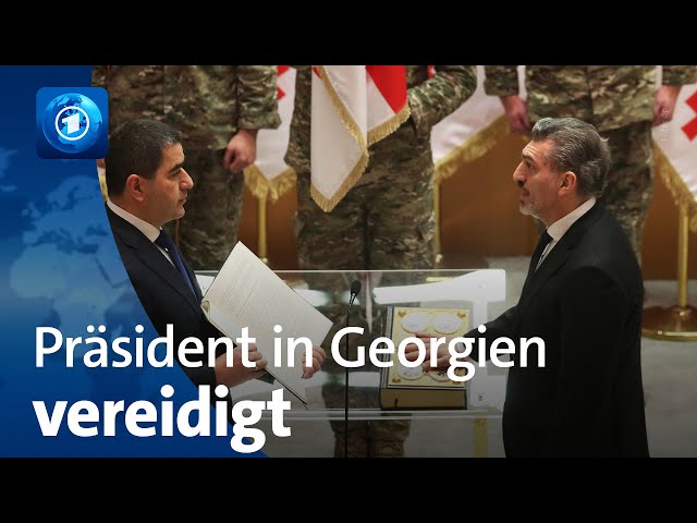 ⁣Landesweite Proteste: Georgiens neuer Präsident ins Amt eingeführt