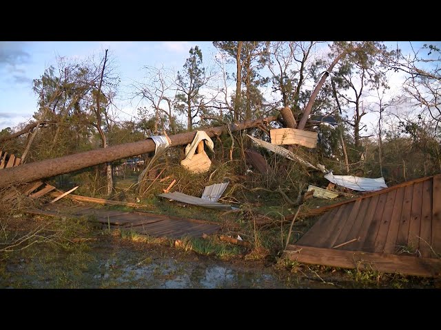 ⁣At least two dead after powerful storms, tornadoes hit parts of the U.S.