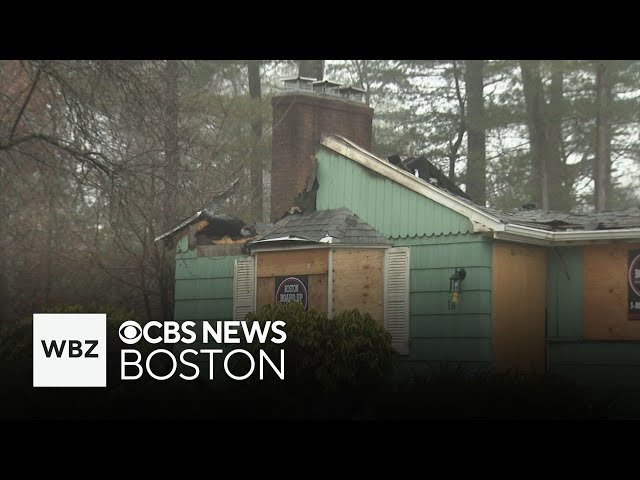 ⁣Police officer rescues unconscious man from burning home in Burlington