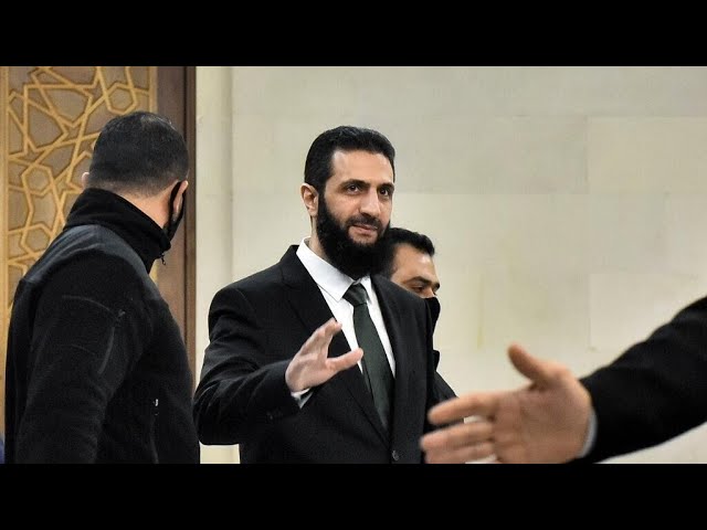 ⁣سوريا: أحمد الشرع يأمل في أن ترفع إدارة ترامب العقوبات على بلاده • فرانس 24 / FRANCE 24