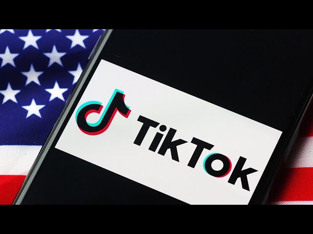 ⁣Donald Trump exhorte la Cour suprême à suspendre la loi d'interdiction de TikTok