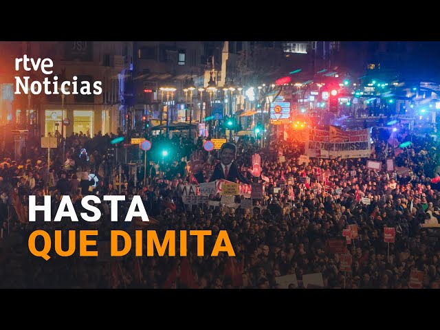 ⁣DANA: OCHENTA MIL personas piden la DIMISIÓN de MAZÓN en la tercera MANIFESTACIÓN en VALENCIA | RTVE