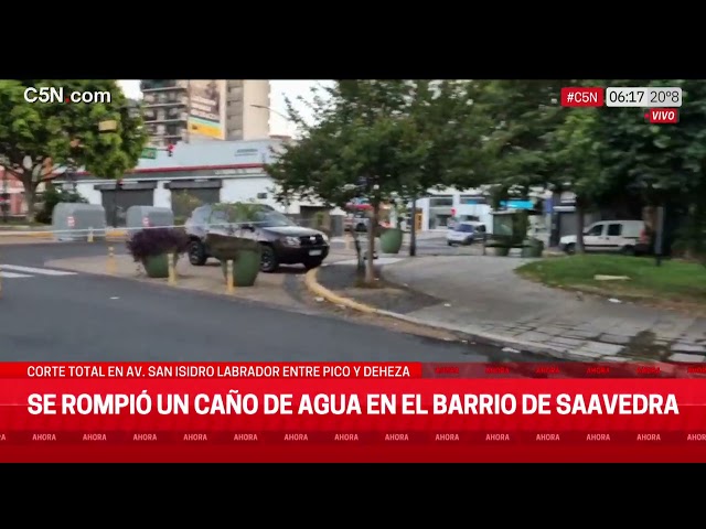 ⁣SE ROMPIÓ un CAÑO de AGUA en SAAVEDRA: CORTE TOTAL en AV. SAN ISIDRO LABRADOR y PICO