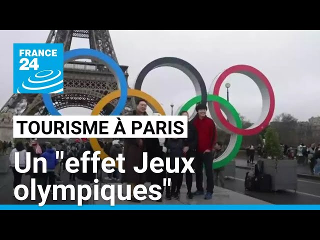 ⁣Boom du tourisme à Paris pour le Nouvel An : un "effet Jeux olympiques" • FRANCE 24