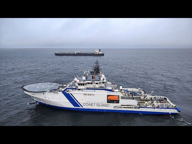 ⁣Un navire de la flotte fantôme russe lié à l'incident en mer Baltique