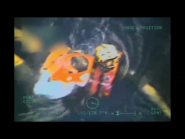 ⁣WATCH: Coast Guard rescues two men after fishing boat capsizes near Puerto Rico