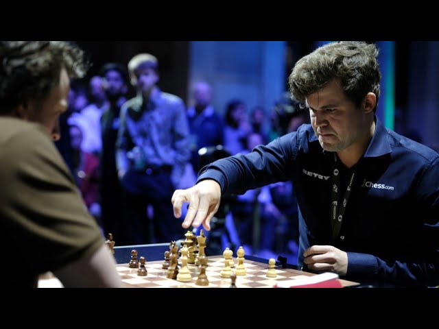 ⁣Magnus Carlsen returns to World Blitz Championship after FIDE relaxes dress code rule