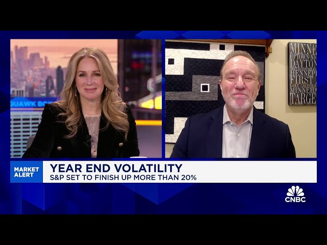 ⁣Markets may eke out another positive year, says former investment strategist Jim Paulsen