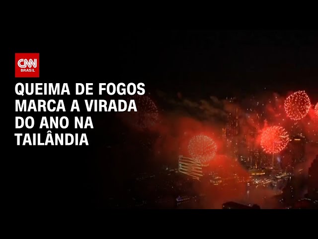 ⁣Queima de fogos marca a virada do ano na Tailândia | BASTIDORES CNN