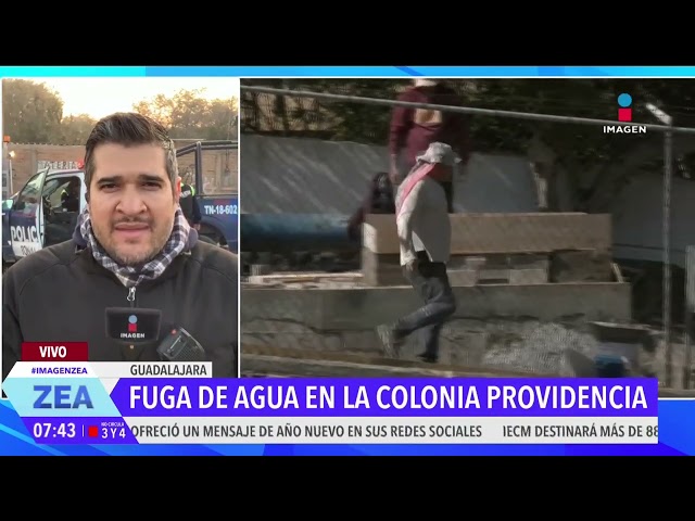 ⁣Grietas provocadas por una fuga de agua preocupan a habitantes de Guadalajara | Francisco Zea