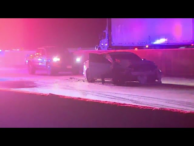 ⁣Unexpected NYE weather causes over a dozen crashes on I-25