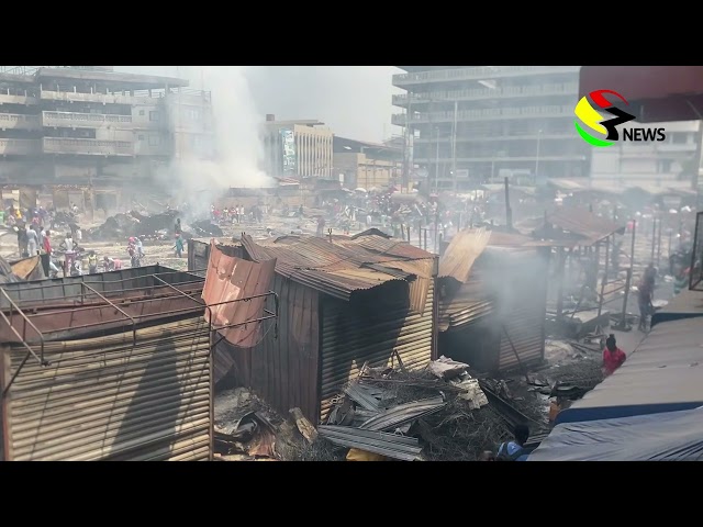 ⁣Scenes from Kantamanto Market after the devastating fire outbreak destroys over 100 shops.