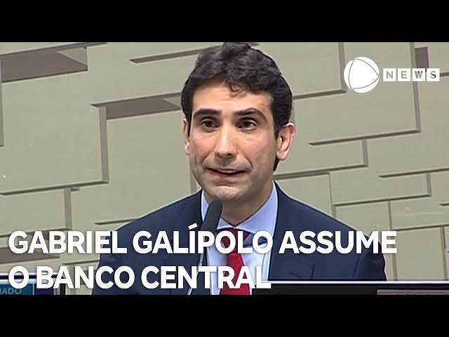 ⁣Gabriel Galípolo assume presidência do Banco Central