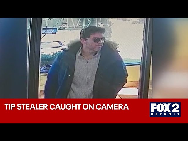 ⁣Man steals money jar from local restaurant in St. Clair Shores