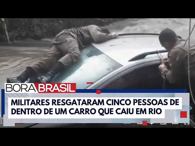 ⁣Carro cai em rio e ocupantes são resgatados por militares em Belo Horizonte (MG) | Bora Brasil