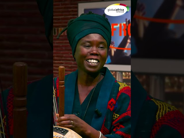 ⁣Senny Camara vous offre un instant magique avec sa #kora ✨ #senegal #afrique #musique #mali