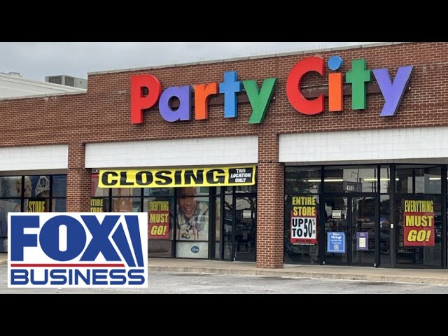 ⁣BANKRUPTCY BUYOUT: Former CEO attempting to save long time retailers