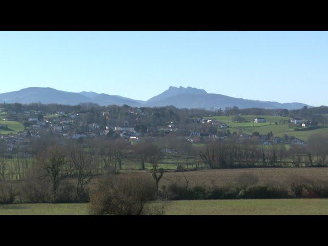 ⁣Pays basque : élections municipales anticipées à Ahetze