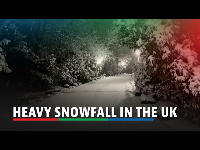 ⁣Heavy snowfall and rain sweep across the UK