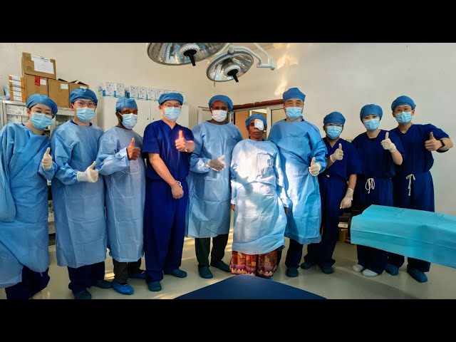 ⁣GLOBALink | Chinese medical team provides free cataract surgeries in Ethiopia