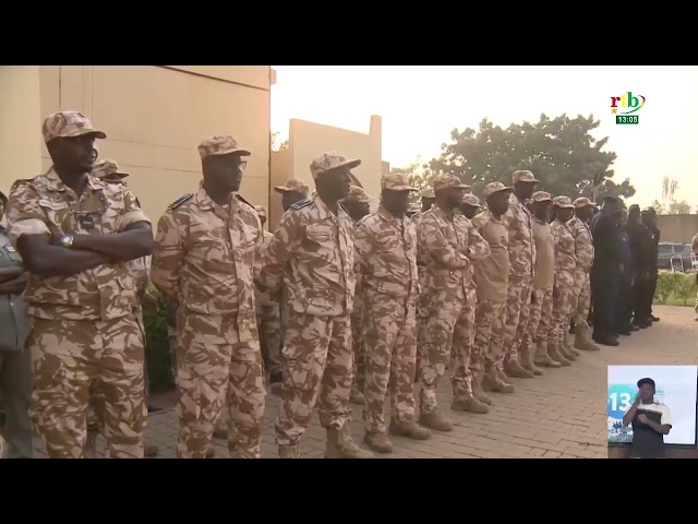 ⁣Montée des couleurs à l’ALT: le président Dr Ousmane Bougouma a sacrifié à la tradition