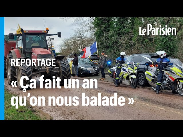 ⁣« On est bien encerclés » : les agriculteurs de la Coordination rurale n'ont pas pu accéder à P