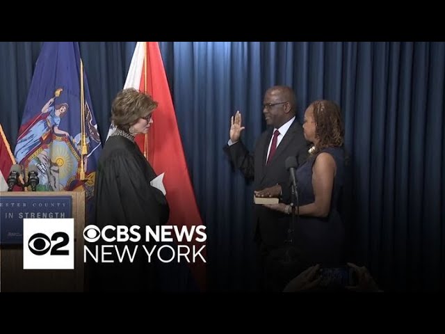 ⁣Ken Jenkins sworn in as Westchester County's first African-American county executive