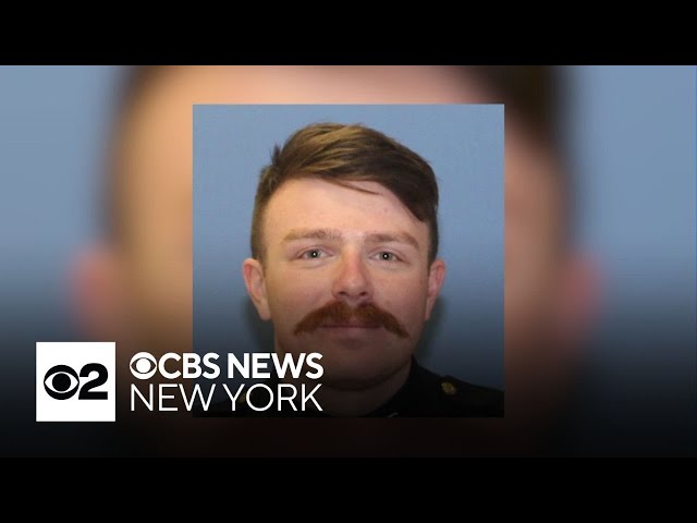 ⁣Officer in coma after Long Island Expressway crash