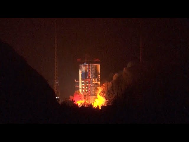 ⁣China launches Shijian-25 satellite to test orbital refueling