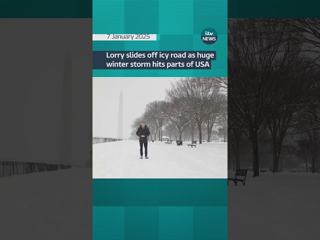 ⁣Lorry slides off an icy road in the USA amid a huge winter storm #itvnews #usa #weather