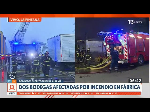 ⁣Incendio afectó bodegas en La Pintana