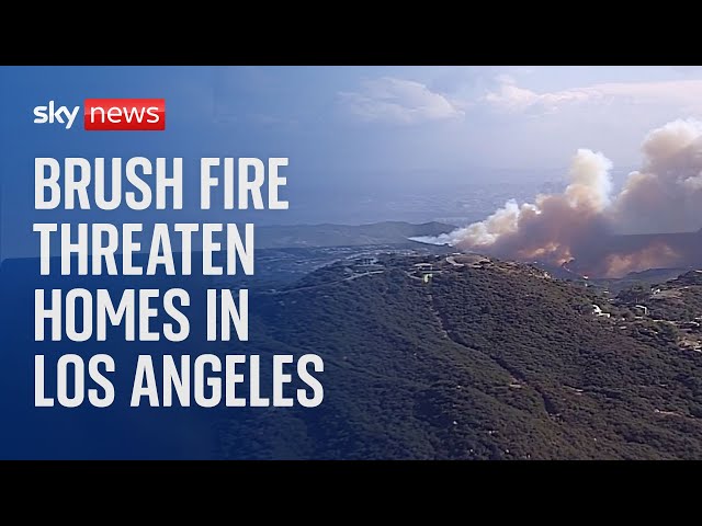 ⁣Live: Brush fire threatens homes in Los Angeles