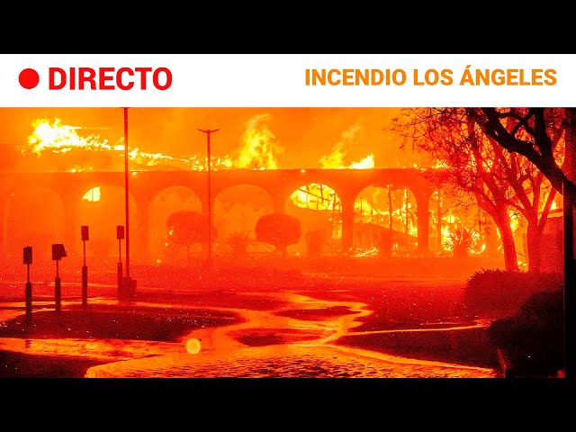 ⁣INCENDIO LOS ÁNGELES  Las LLAMAS destruyen decenas de CASAS y obligan a EVACUAR a MILES de PERSONAS