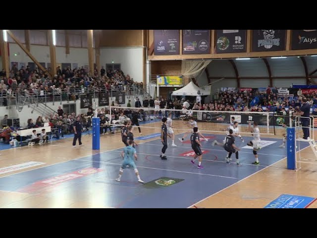 ⁣Volley : victoire de Poitiers face à Royan (3 sets à 1)