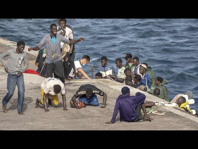 ⁣Hundreds of migrants arrive in Spain's Canary Islands continuing the record-breaking influx