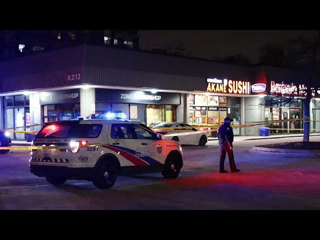 ⁣Two people taken to hospital after stabbing in downtown Toronto