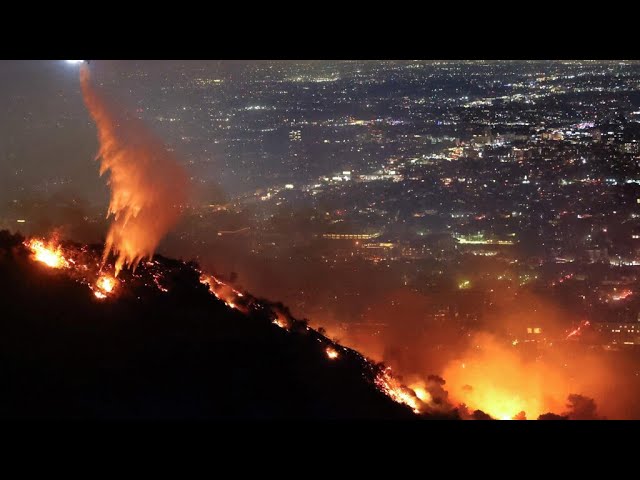 ⁣Los Angeles en proie à des incendies meurtriers, le centre de Hollywood évacué • FRANCE 24